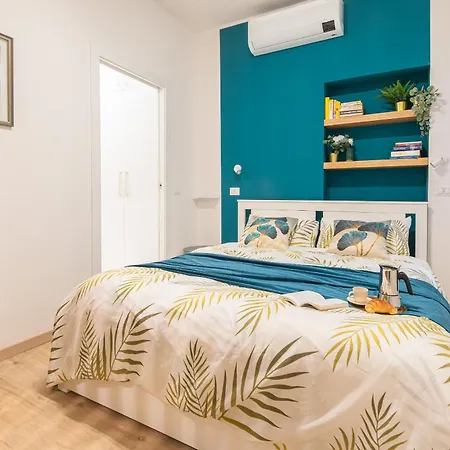 Apartman Design - Tricolore, Macedonio Melloni